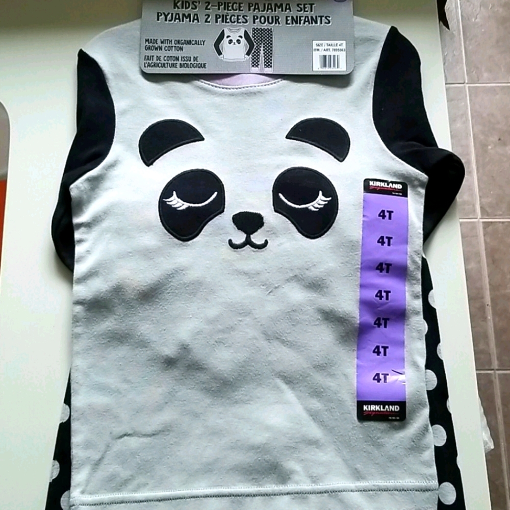 Kid's 2 Piece Panda Pajama Set size 4T